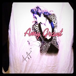 Amy Grant signed 3/4 sleeved T-shirt, NWOT
